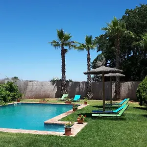 Vakantieboerderij Cortijo Santa Clara, Carmona (Seville)